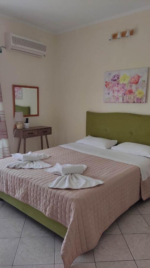 Evia Dream Family Apartments Edipsos Buitenkant foto